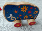 Lanka Kade push along elephant - limited edition 30th Anniversary